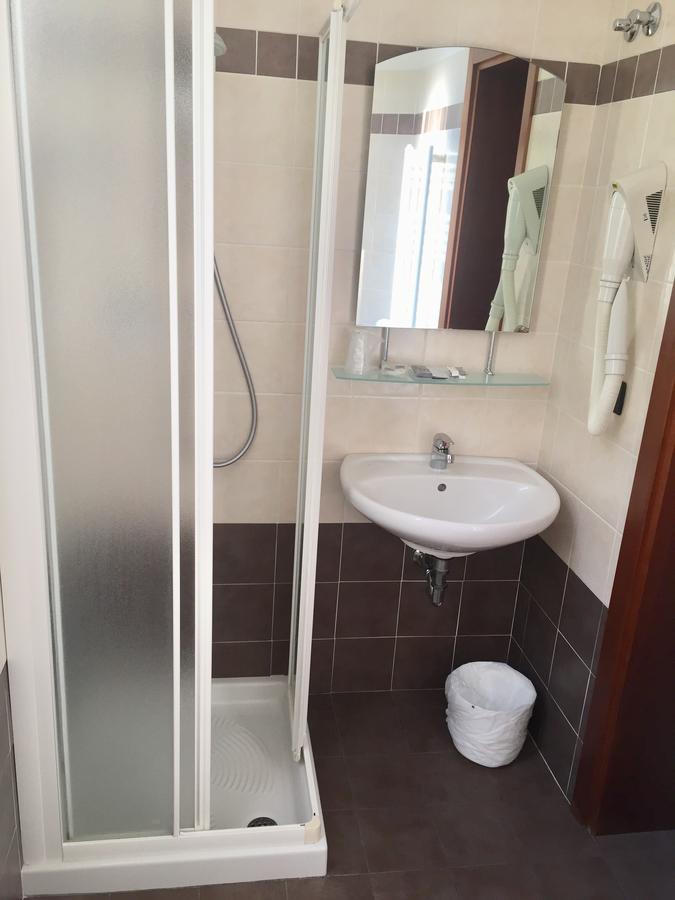 רימיני Hotel Aquila Azzurra מראה חיצוני תמונה